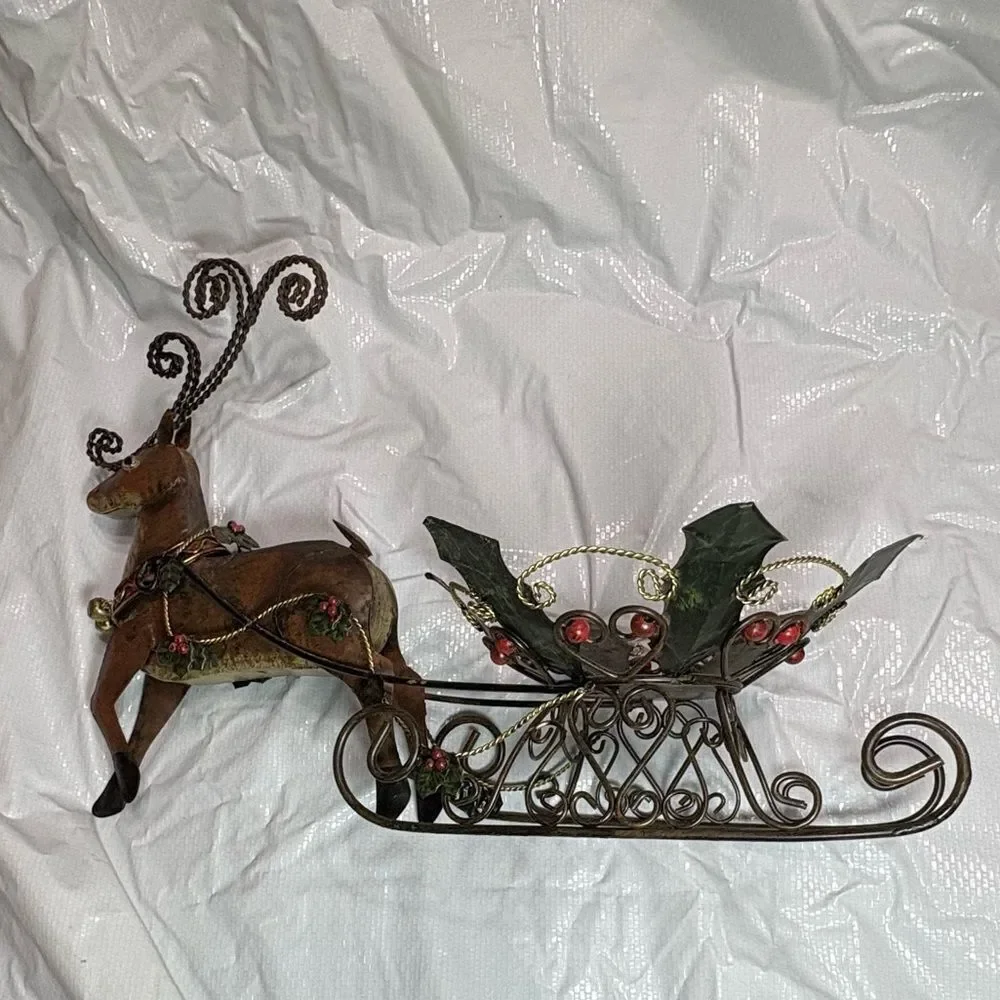 Elegant Reindeer and Sleigh Holiday Decor Candle holder